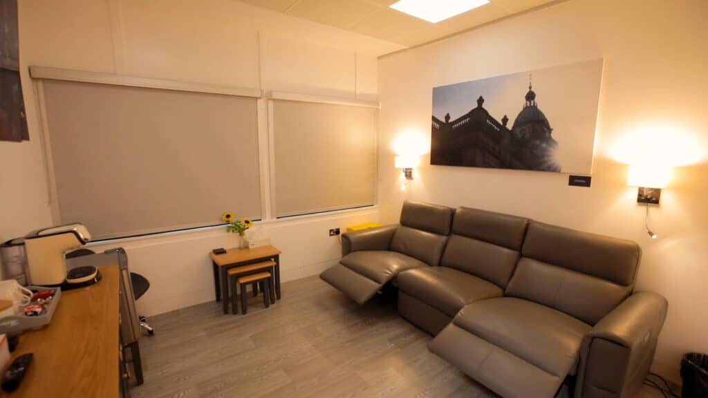 dental implants dartford patient suite